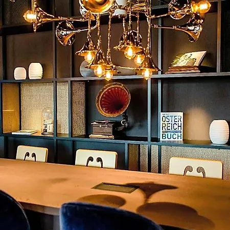 One Salzburg-mirabell 3*
