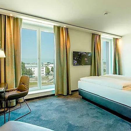 Hotel One Salzburg-mirabell 3*