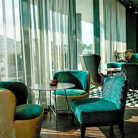 Hotel One Salzburg-mirabell 3*
