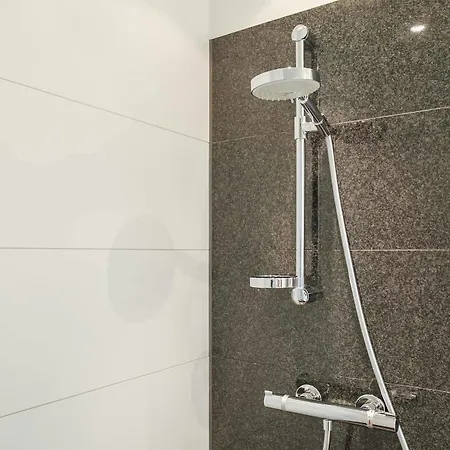 Отель One Salzburg-mirabell