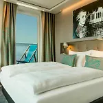 One Salzburg-mirabell 3*