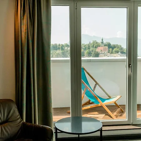 Hotel One Salzburg-mirabell 3*