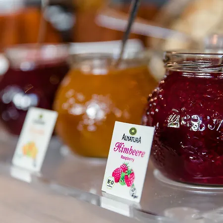 Hotel One Salzburg-mirabell 3*